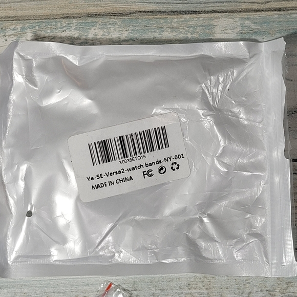 Watch Versa2 bands. - Picture 5 of 9